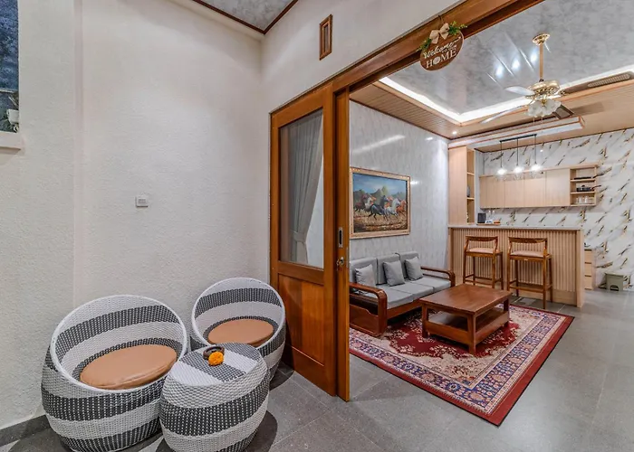 Junna House Ubud Bed & Breakfast
